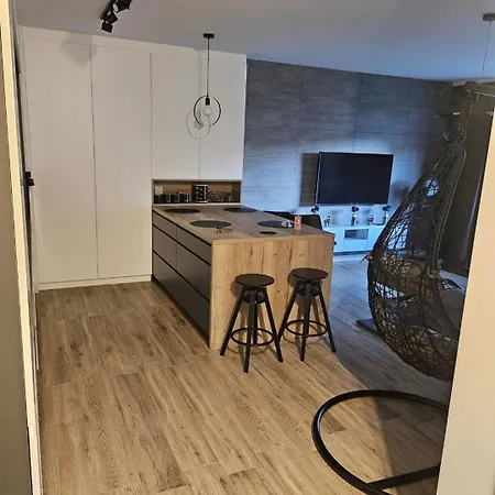 Z Ogrodkiem Wysoki Standard Centrum Polnoc *